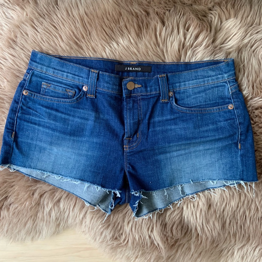 J BRAND Cut Off Shorts In Karma Wash Women’s Size 29